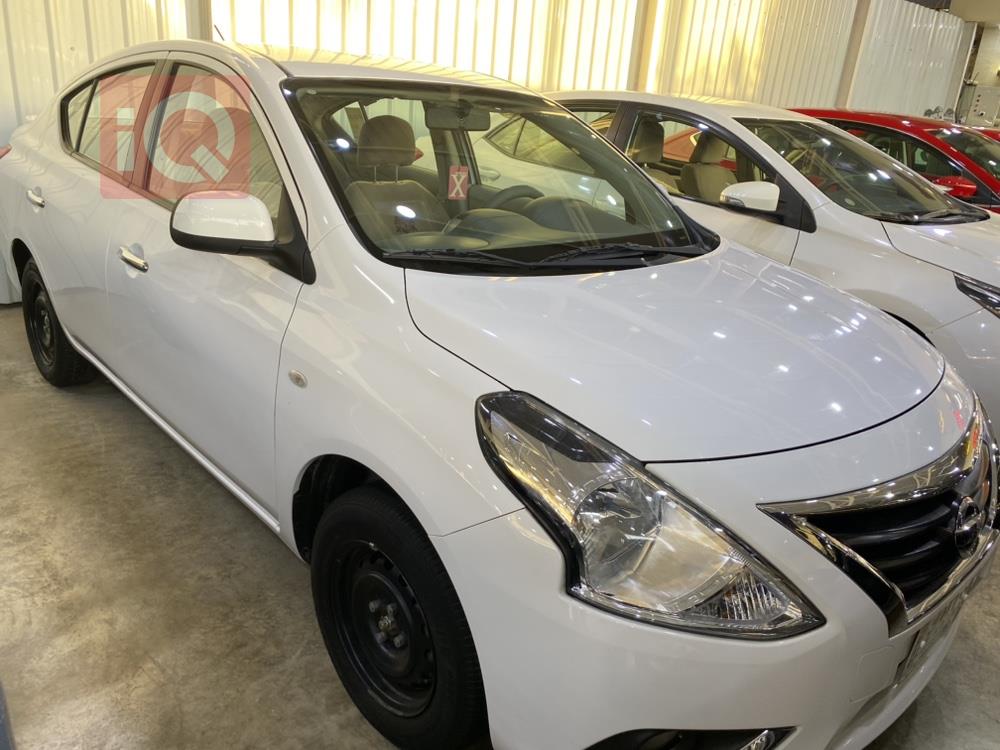 Nissan Sunny